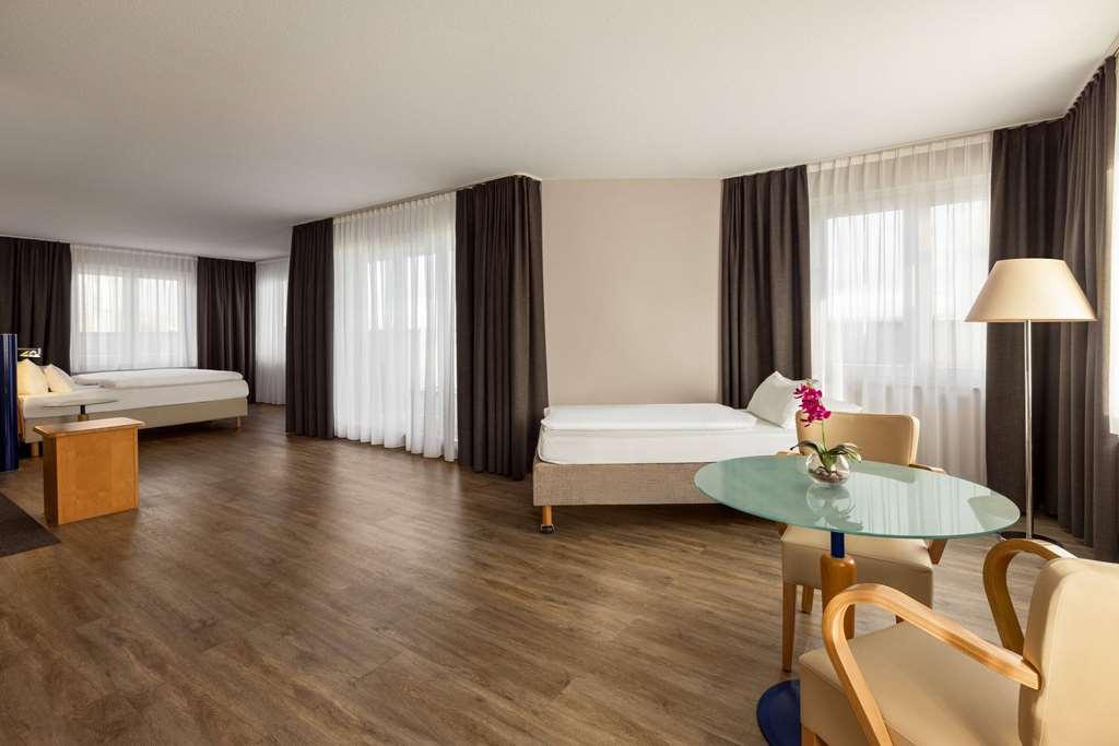 Amedia Elbpromenade Hotel Dresden